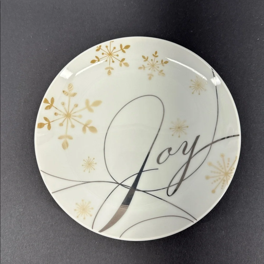 Pier 1 Festive Script Plates - White and Gold Set of 4